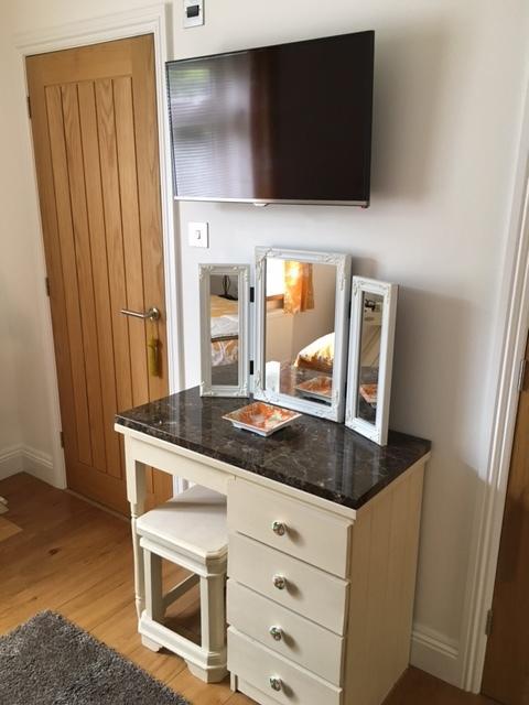 Cherry Tree Guesthouse Bradford-On-Avon Ngoại thất bức ảnh